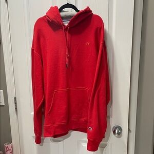 Champion Men's Red Hoodie Size XL